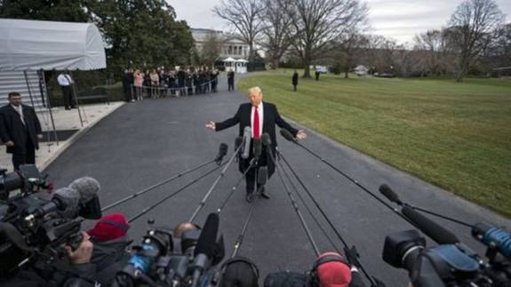 ng Trump tỏ  ủng hộ Luật Thuế mới tại cc sự kiện ng tham dự