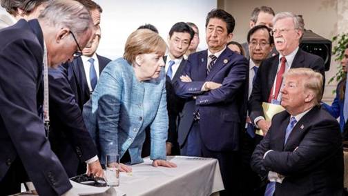 Donald Trump v những nỗ lực ph vỡ m hnh thương mại của thế giới