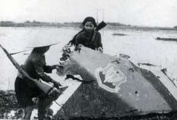 http://hon-viet.co.uk/MuaBomGiangSinh2.jpg