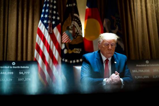Chnh quyền tổng thống Donald Trump đang v sẽ thc đẩy nhiều chương trnh nghị sự trn mọi phương diện nhằm trừng phạt v p buộc ĐCSTQ phải chịu trch nhiệm cho tấn thảm kịch m n đ gy ra cho nhn loại, đặc biệt l nước Mỹ.