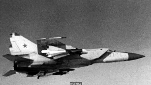 http://ichef-1.bbci.co.uk/news/ws/624/amz/worldservice/live/assets/images/2016/09/16/160916174720_soviet_pilot_defector_4_640x360_usnavy_nocredit.jpg