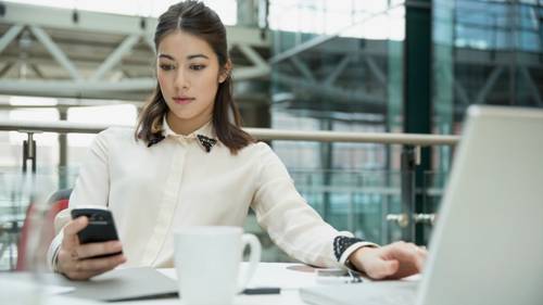 http://www.daikynguyenvn.com/wp-content/uploads/2017/08/health-rules-for-career-women.jpeg