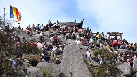 https://i2.wp.com/giadinh.vcmedia.vn/2016/92497-lehoiyentujpg-124452-1482589636876.jpg