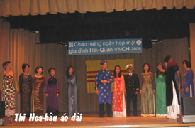 Thi Hoa Hau trong Dem Van Nghe