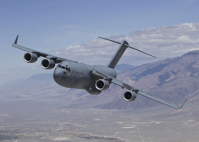 https://img.theepochtimes.com/assets/uploads/2015/07/31/640px-C-17_test_sortie.jpg