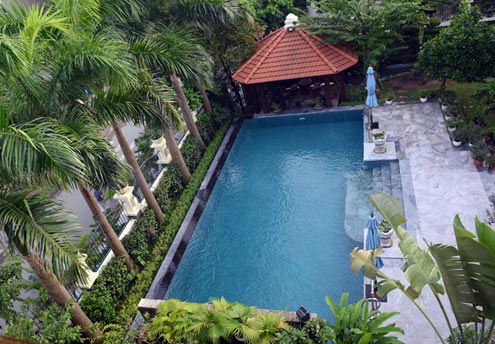 http://giaoduc.net.vn/Uploaded/xahoi/2012_10_03/bau-Kien-giaoduc.net.vn5.jpg