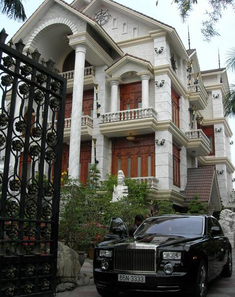 http://giaoduc.net.vn/Uploaded/xahoi/2012_10_03/Dieu-Hien-giaoduc.net.vn.JPG