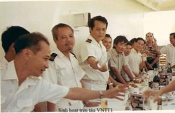 http://vnhanghaiphap.free.fr/wp-content/uploads/2017/04/THK-tr%C3%AAn-VNTT-1-2-300x193.jpg