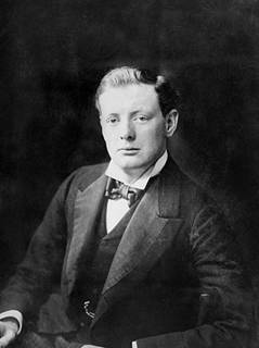 https://upload.wikimedia.org/wikipedia/commons/thumb/6/67/Winston_Churchill_1874_-_1965_Q113382.jpg/340px-Winston_Churchill_1874_-_1965_Q113382.jpg